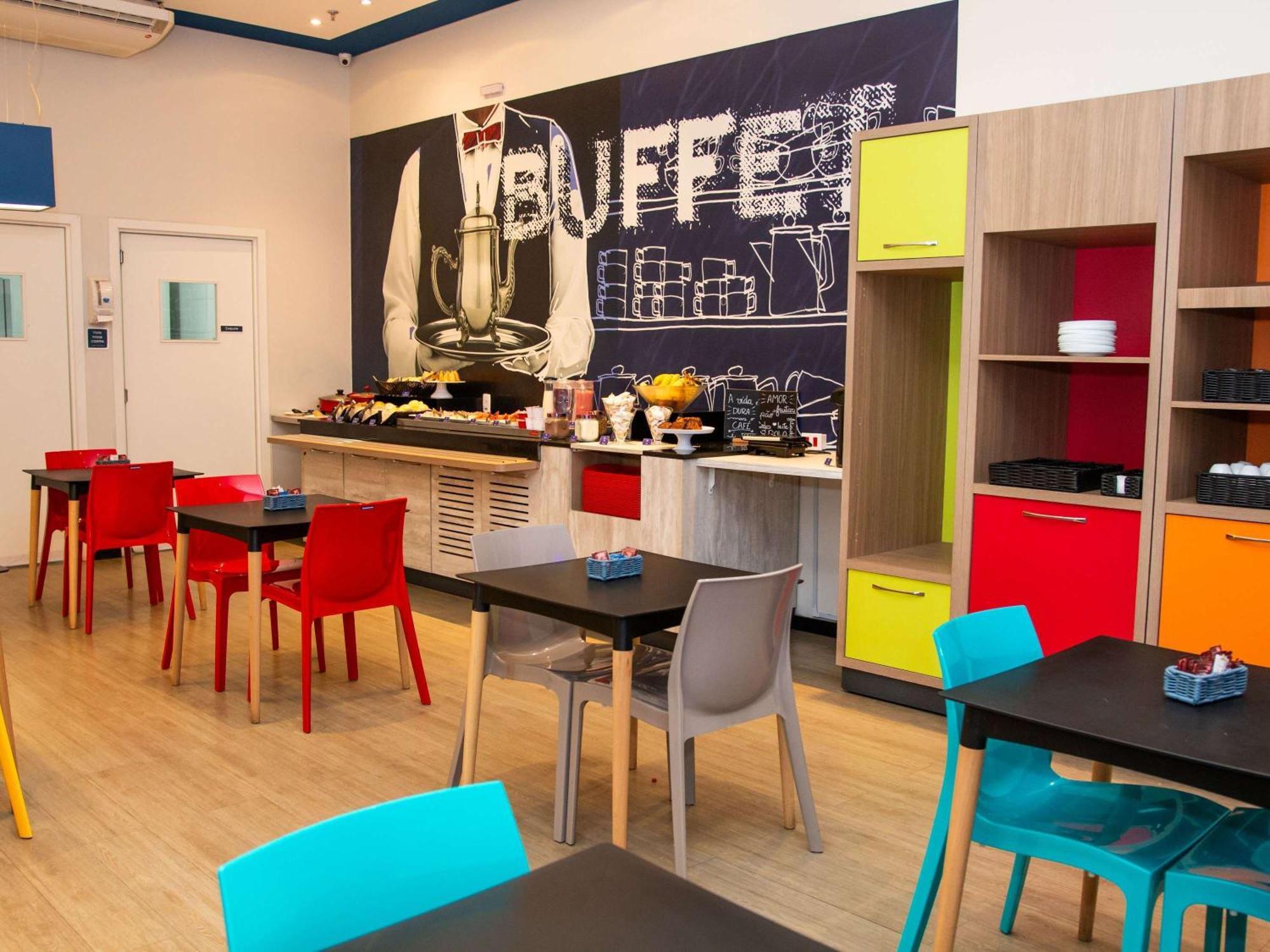 Ibis Budget Itaperuna Exteriér fotografie