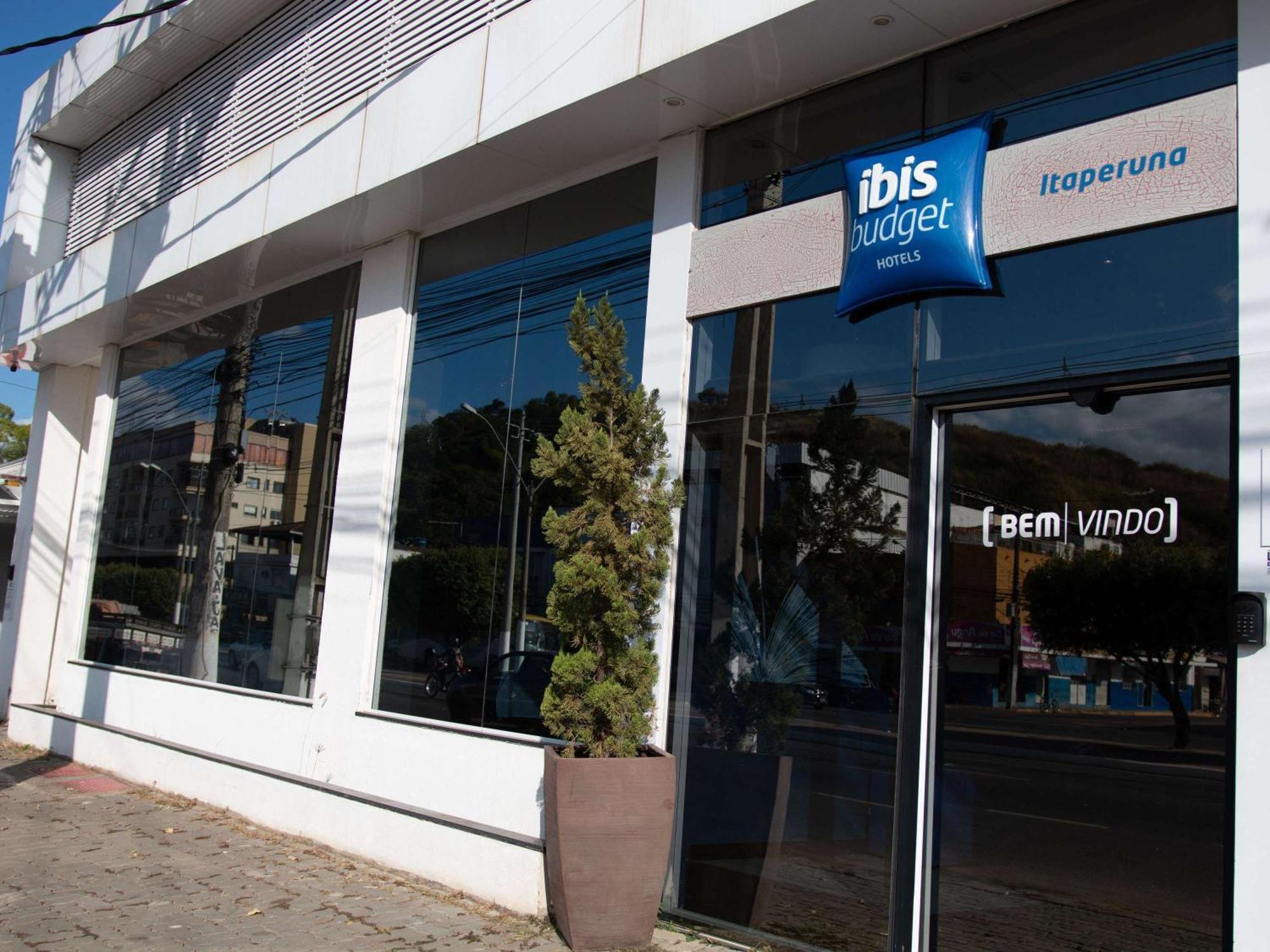 Ibis Budget Itaperuna Exteriér fotografie